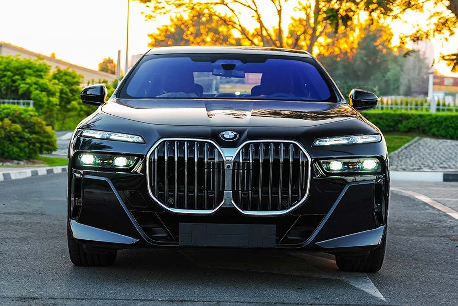 BMW 740i (2026) — 1