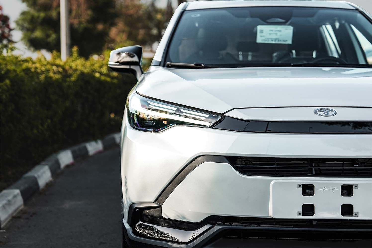 Frontlander Elite 2.0L Hybrid — 4
