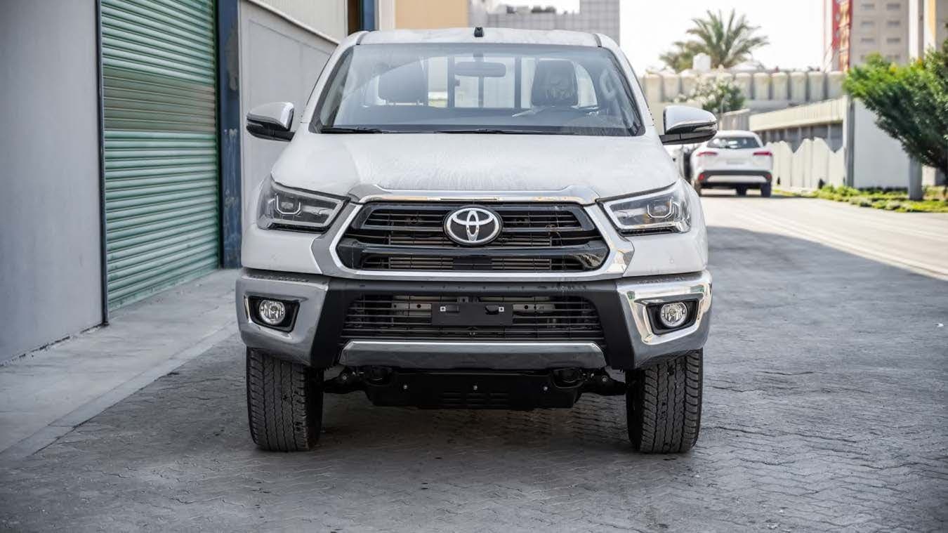 Hilux 2.4L Diesel AT — 2