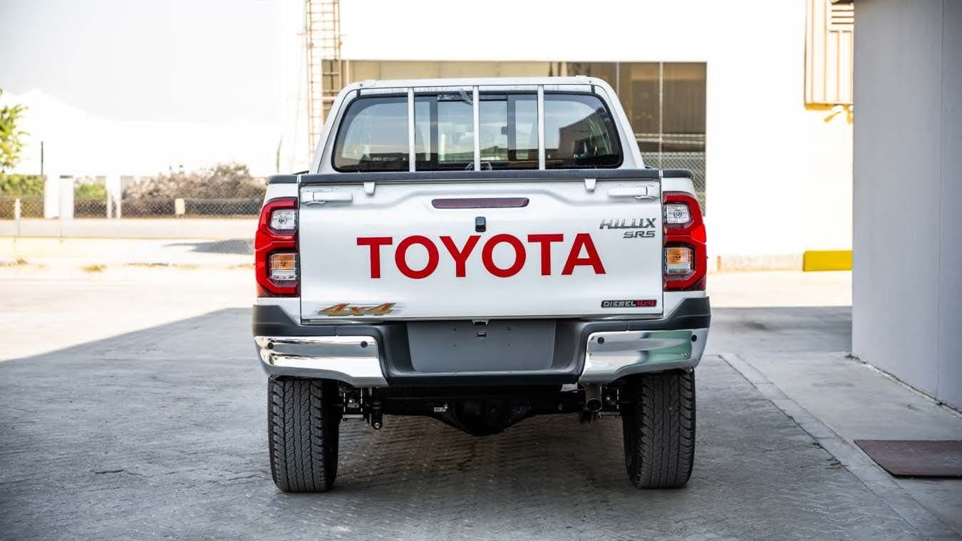 Hilux 2.4L Diesel AT — 5