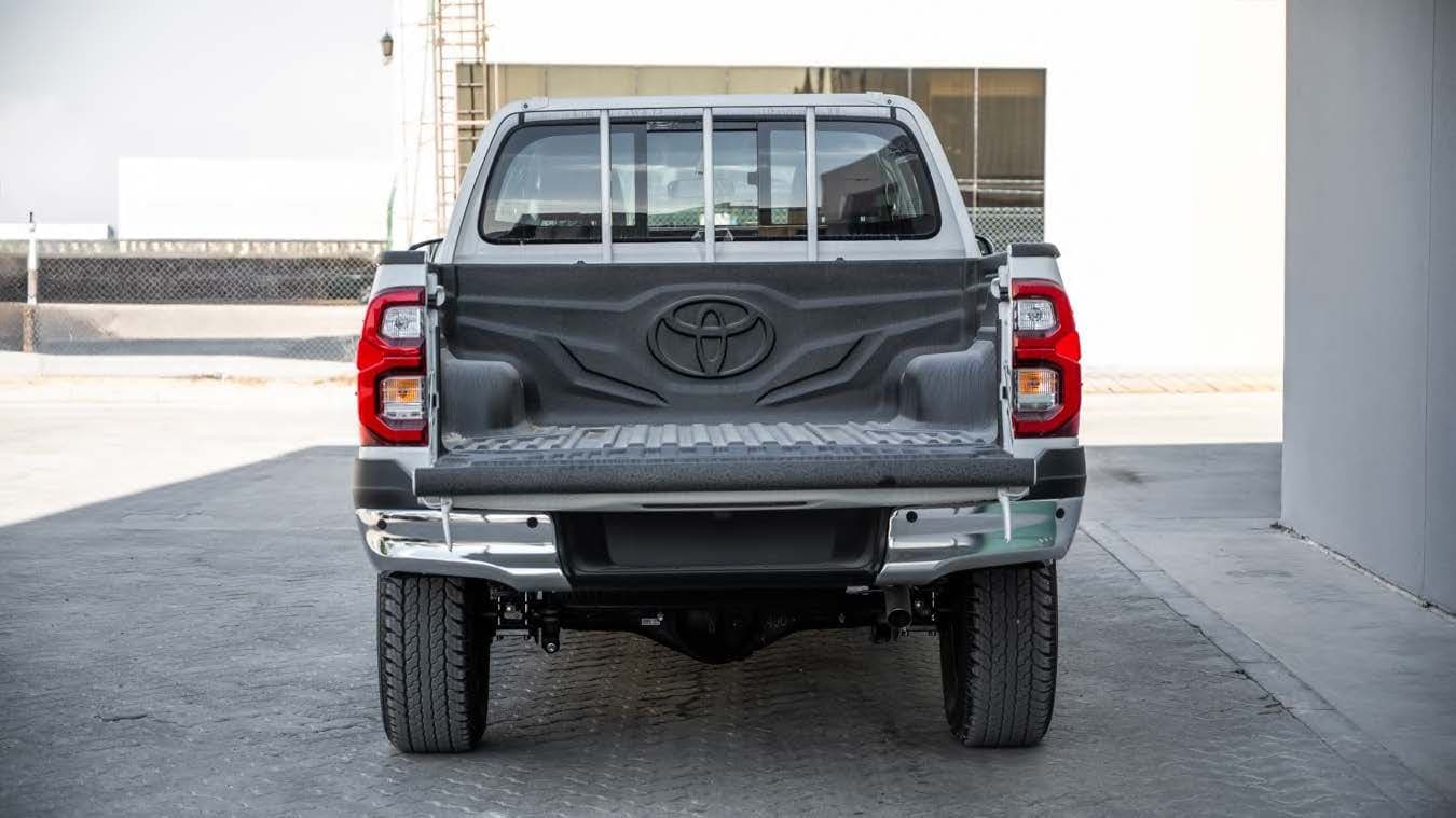 Hilux 2.4L Diesel AT — 6